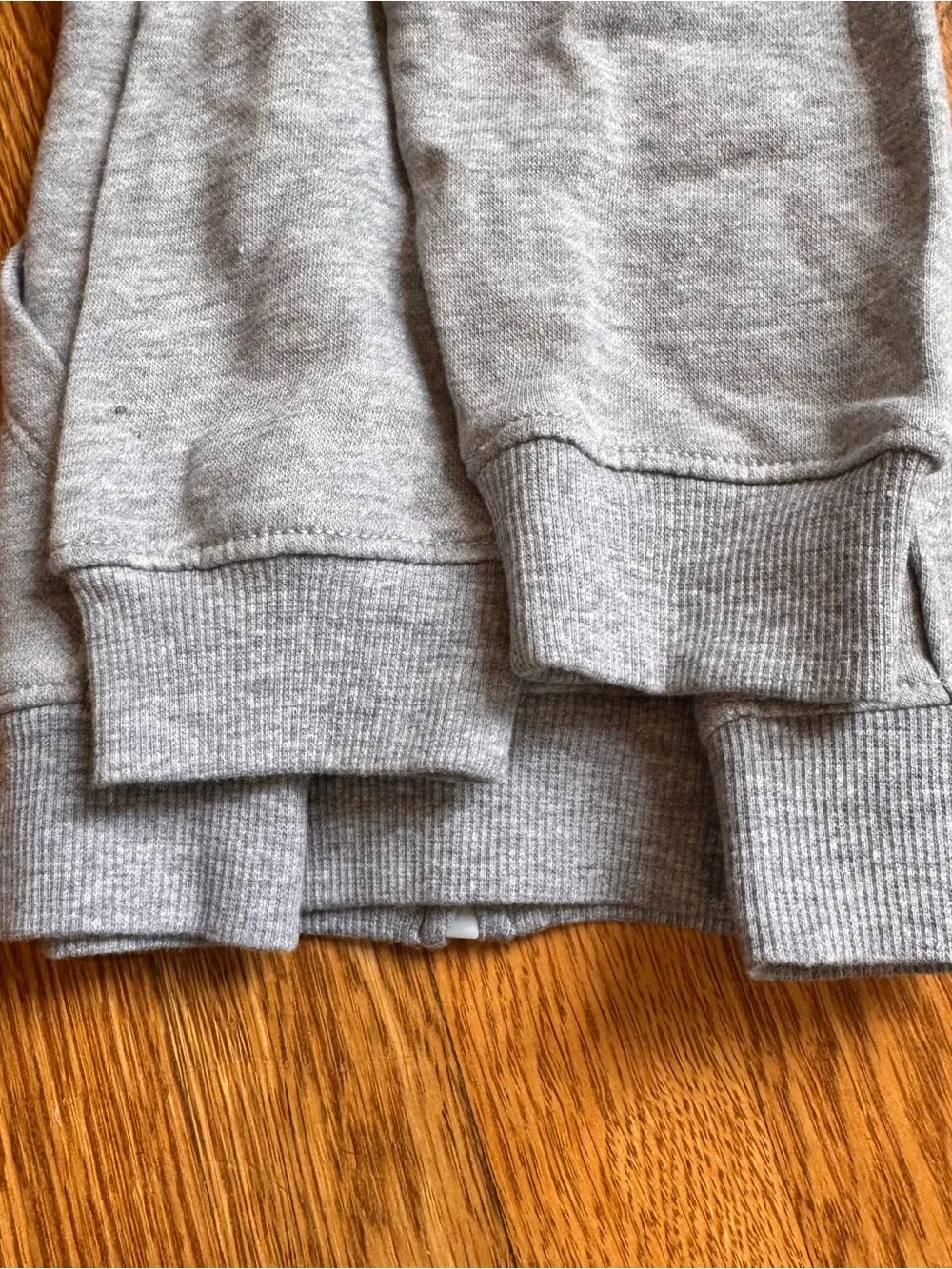 Old Navy Light Gray Toddler Zip-Up Hoodie Sz 4T boys girls NWT